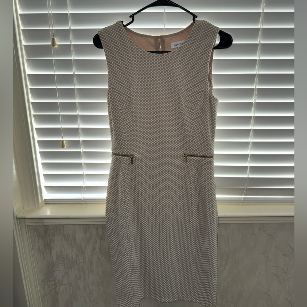 Calvin Klein Women's Cream Sheath Dress